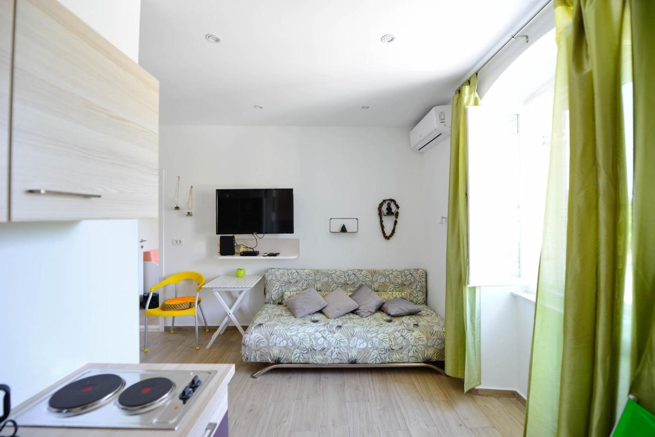 Apartments Bulovic In The Very Center Of Spalato Esterno foto